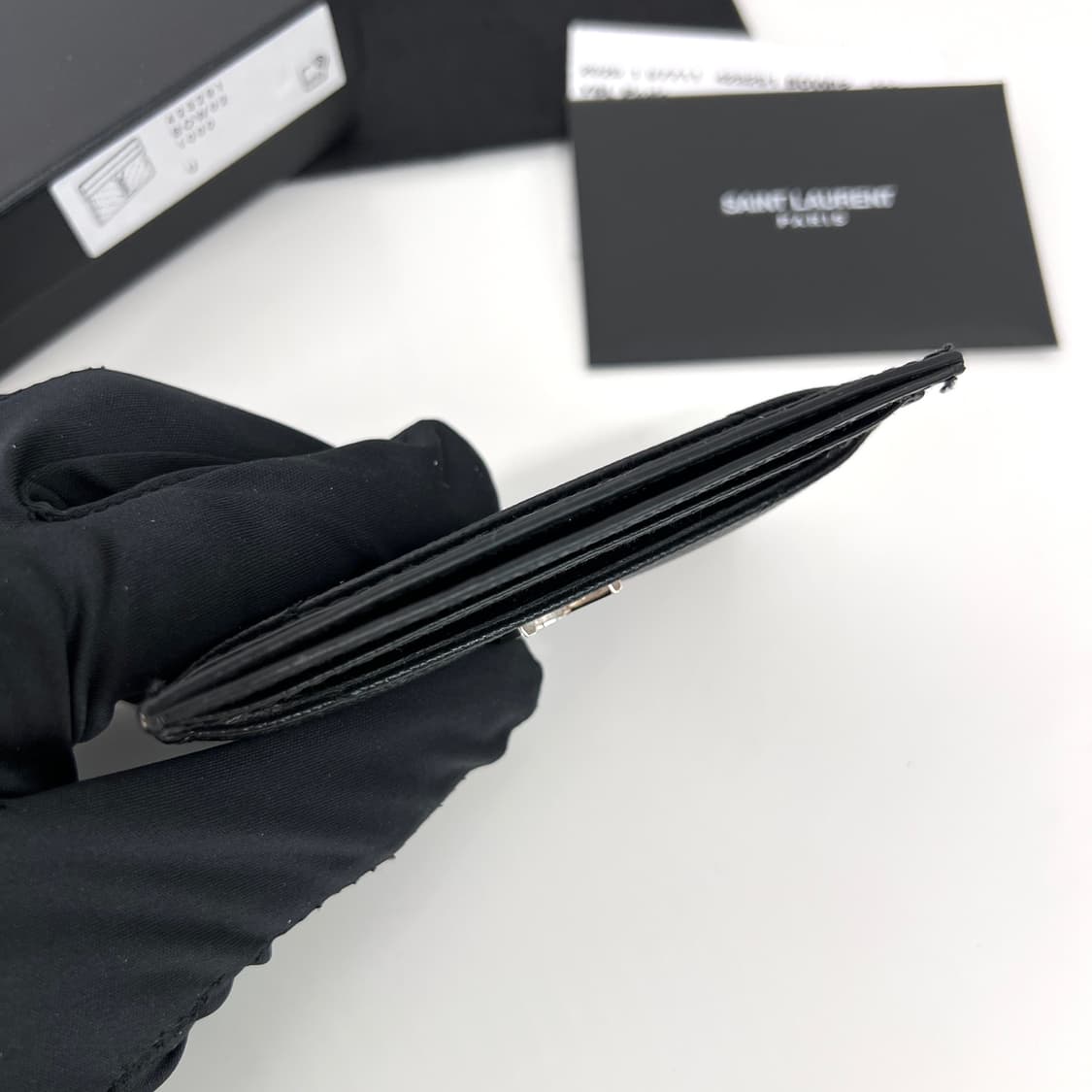 생로랑 모노그램 마틀라세 은장 카드지갑 블랙 (423291) 상품이미지5