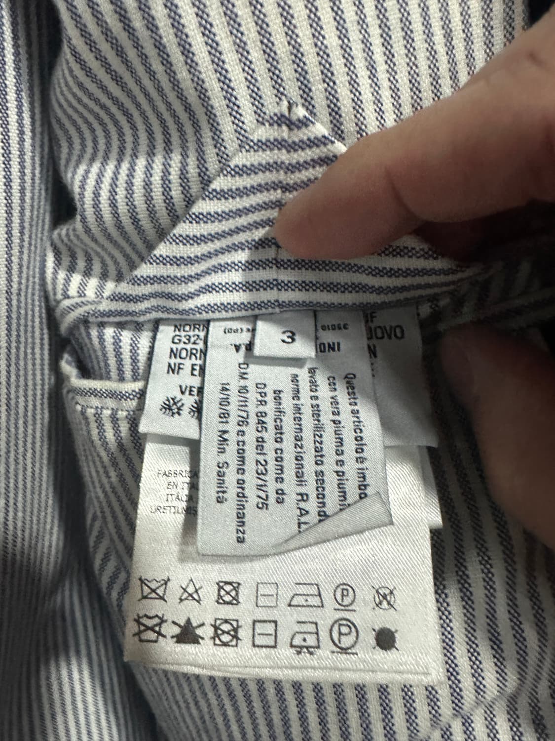 몽클레어 감마블루 패딩 네이비 3사이즈 상품이미지9