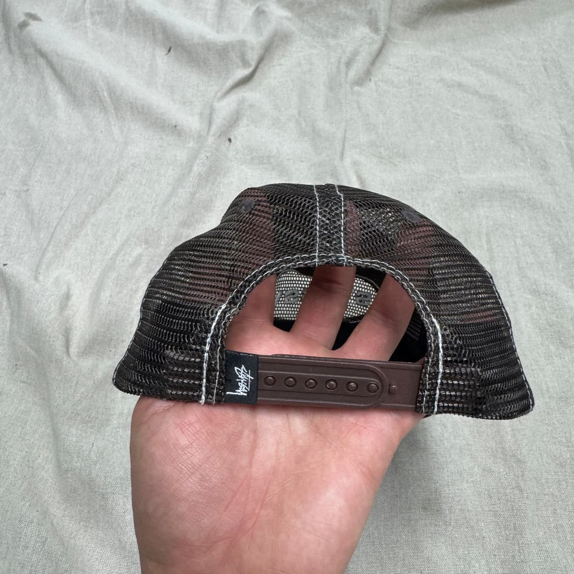 스투시 브라운 워싱 레더 메쉬 볼캡 상품이미지2