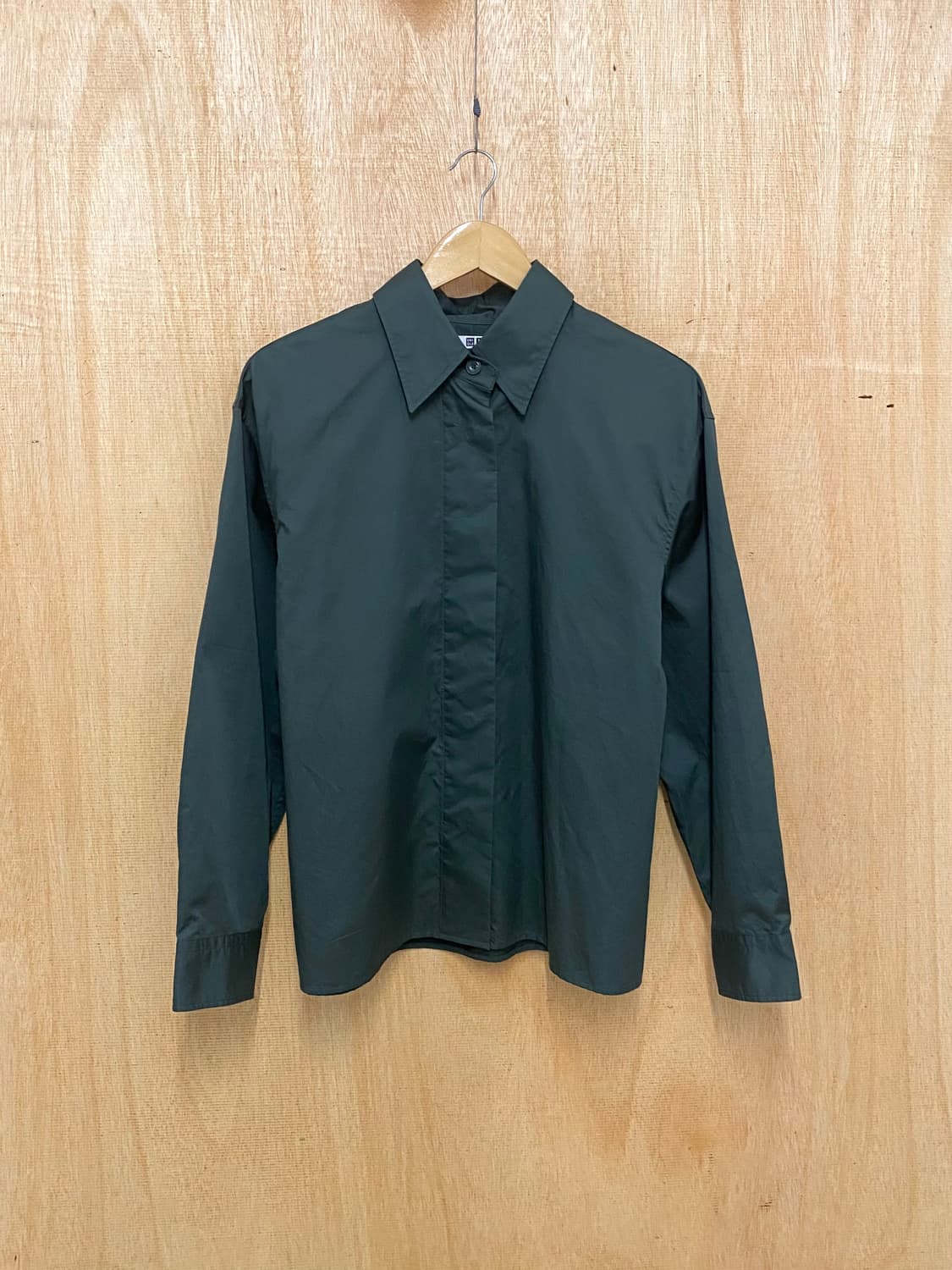 UNIQLO U minimal shirt jacket 상품이미지3