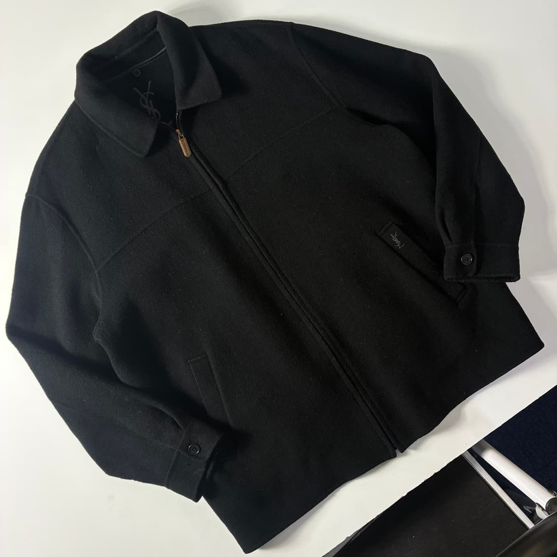 YSL  입생로랑 자수 블랙 울 숏코트  상품이미지2