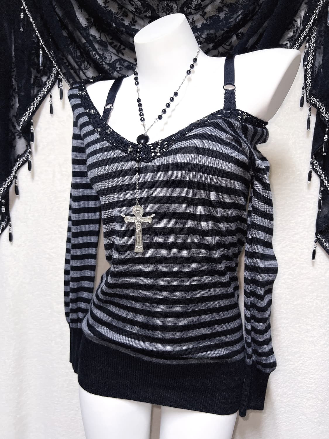 오네갸루 고스펑크 브이넥 스트라이프 비즈 니트 오프숄더 미니원피스 섹시 상품이미지9