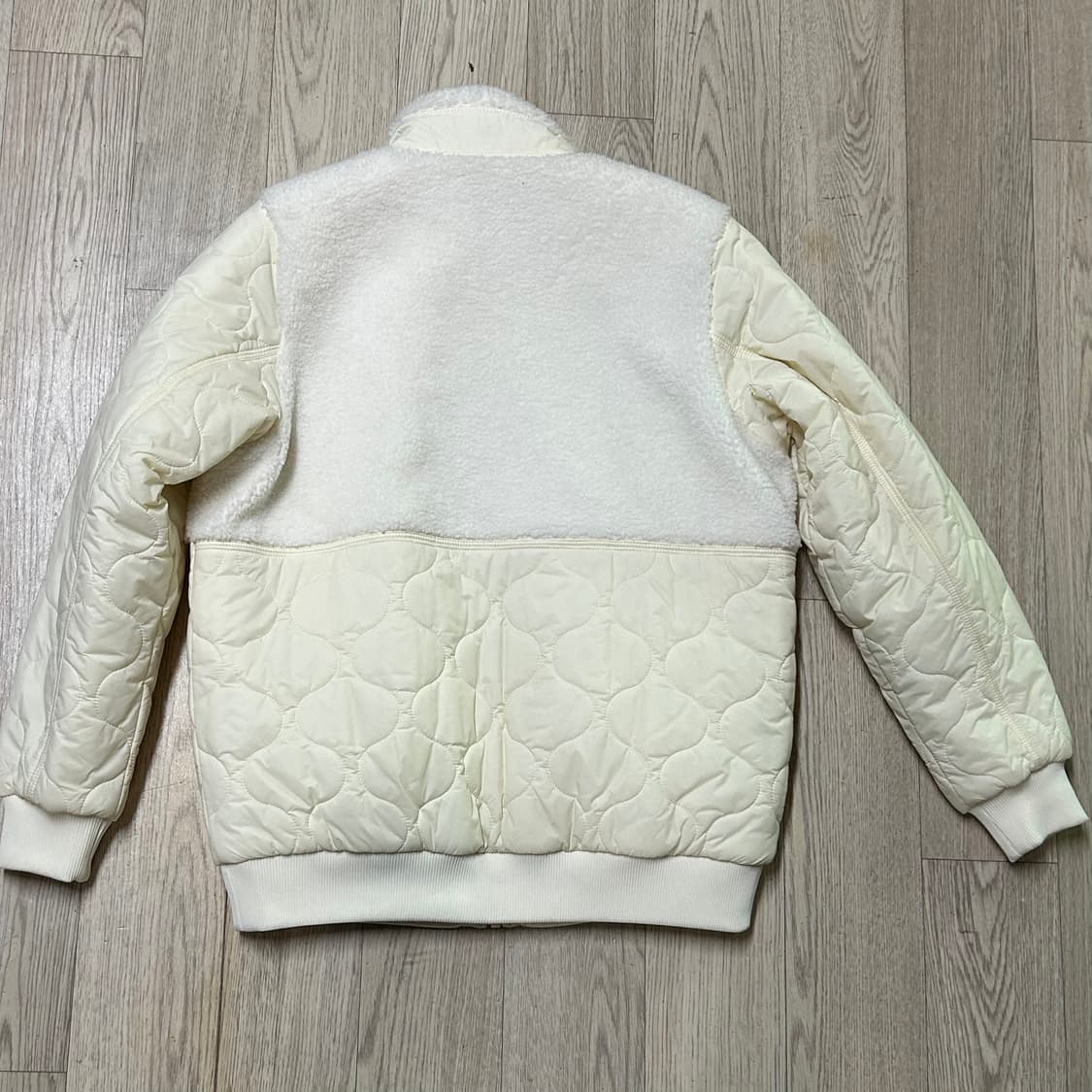 빈폴 쉐르파 양면 후리스 점퍼 90-95 상품이미지2