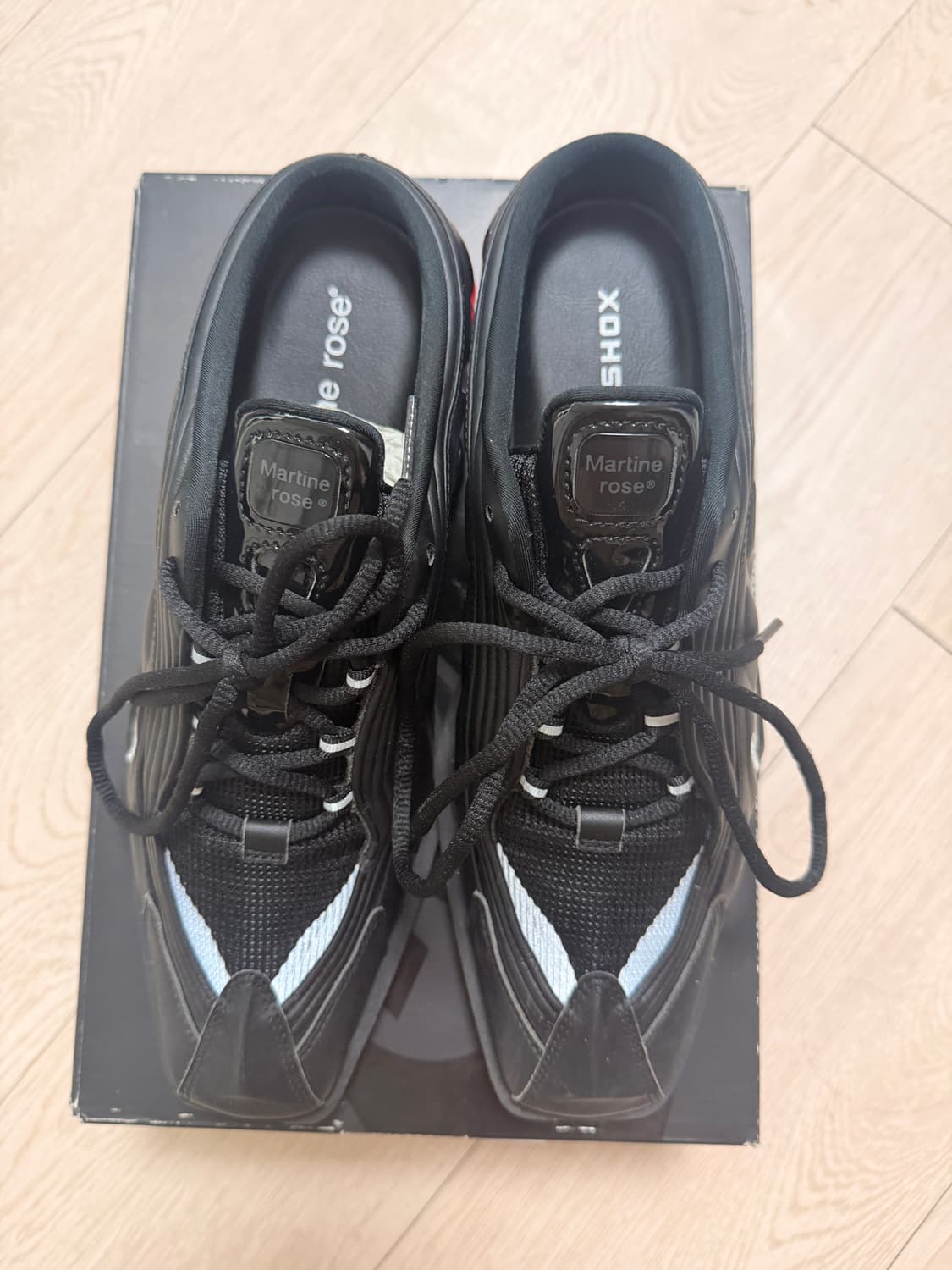 마틴로즈 샥스 상품이미지2