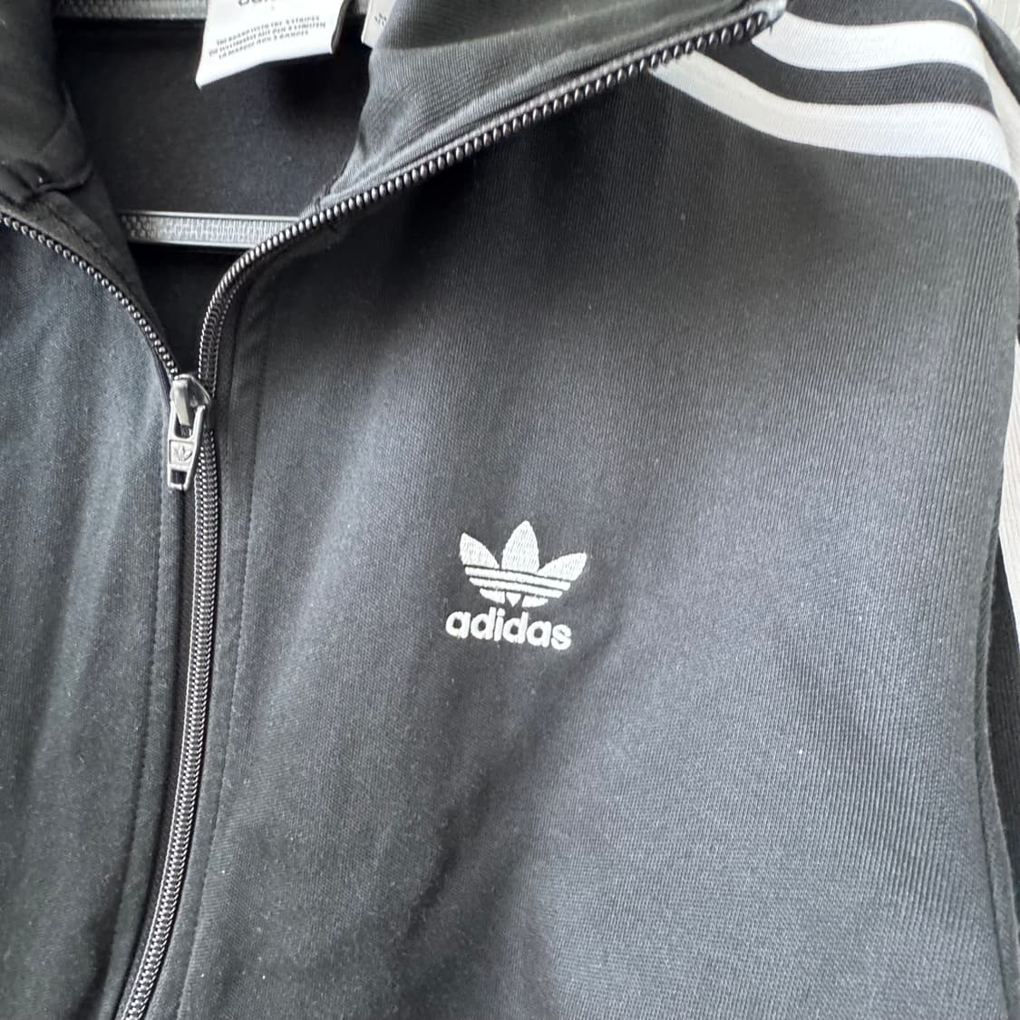 아디다스 불꽃자수로고 트랩탑 블랙져지 L 상품이미지9