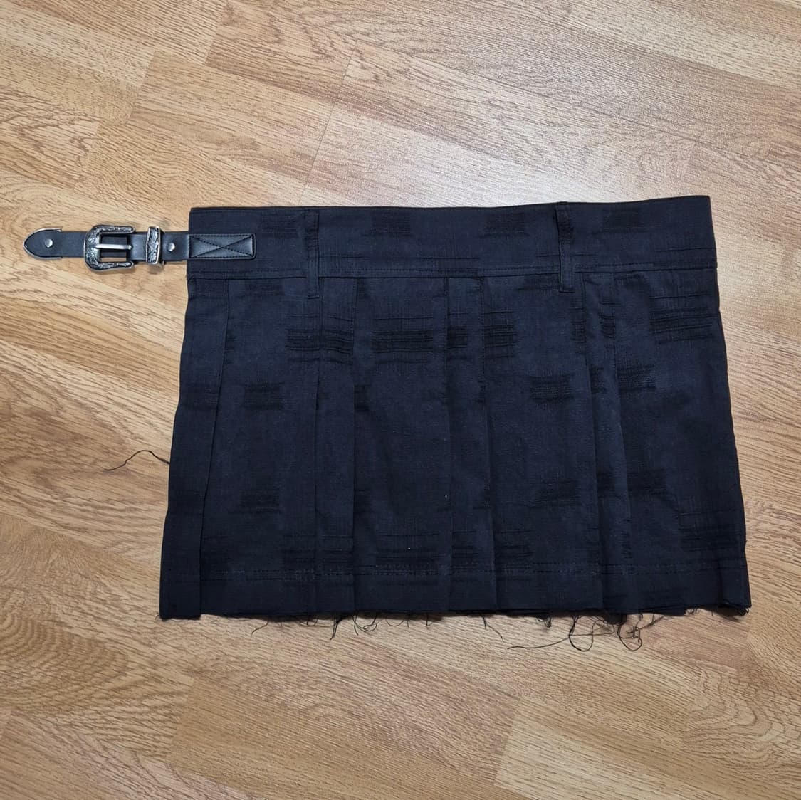 Layered Short Pleated Skirt_[Black] 상품이미지3