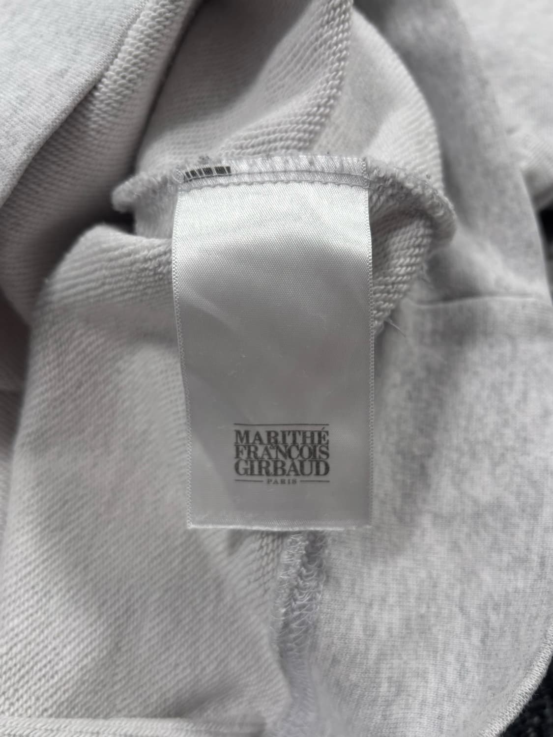 마리떼 프랑소와 저버 맨투맨 상품이미지6