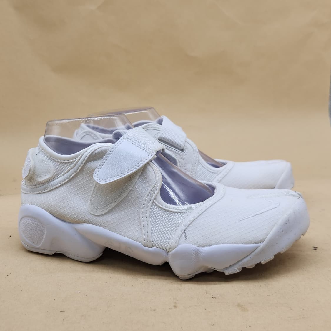 나이키 에어 리프트 브리드 샌들250 상품이미지1