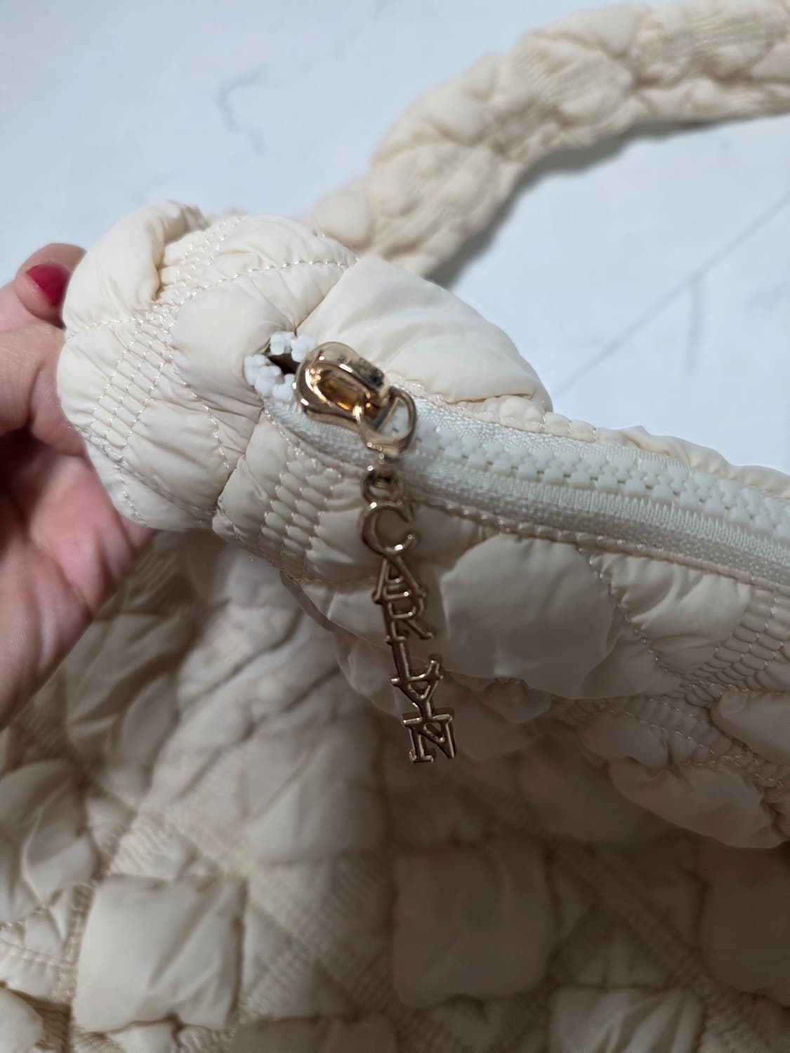 칼린 소프트 코지 백 L 상품이미지3