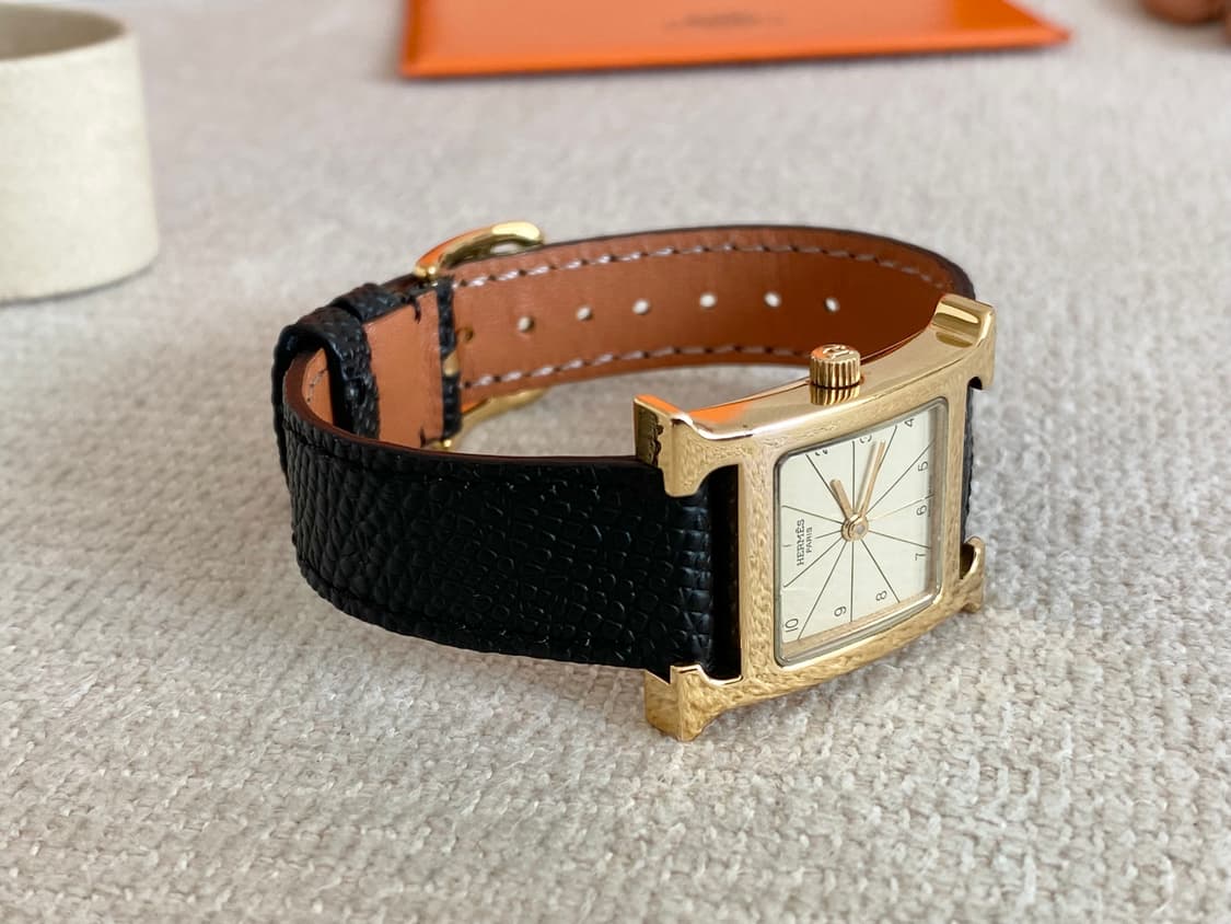 에르메스 H아워 1.201 금장 여성용 쿼츠 PM 사이즈 상품이미지6