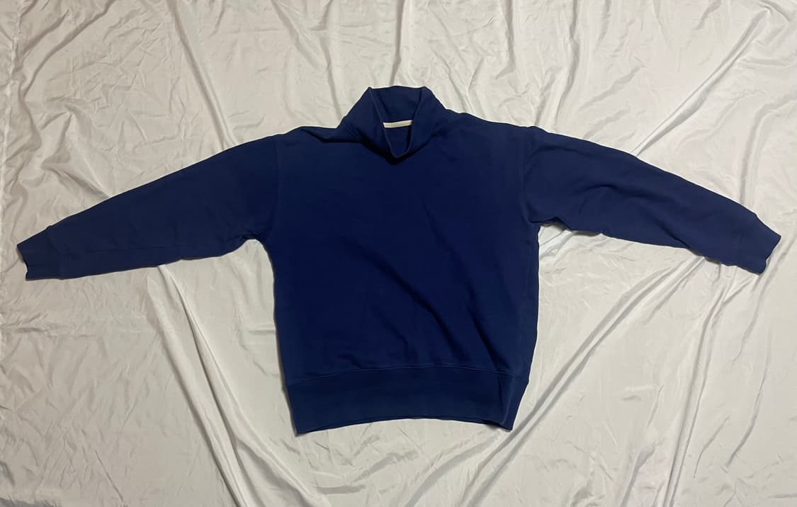 도큐먼트 크리스마스 터틀넥 블루 상품이미지3