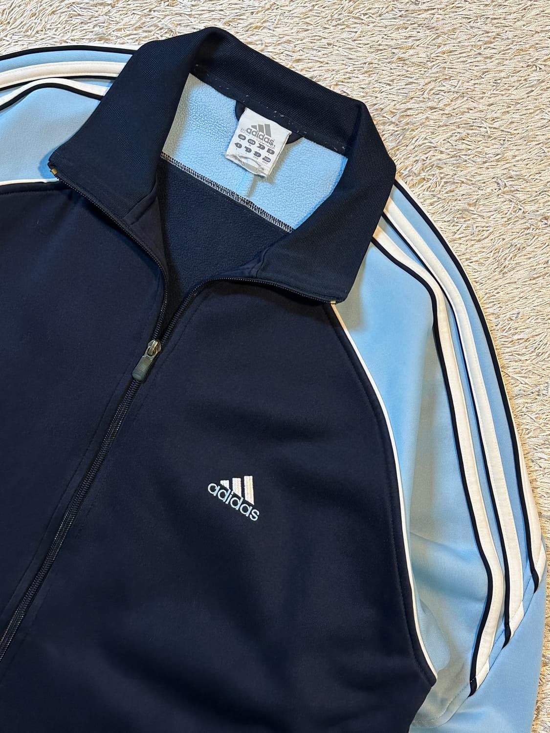 대장급) 아디다스 삼각로고 사이드라인 배색 기모 트랙탑 져지 하늘 상품이미지2