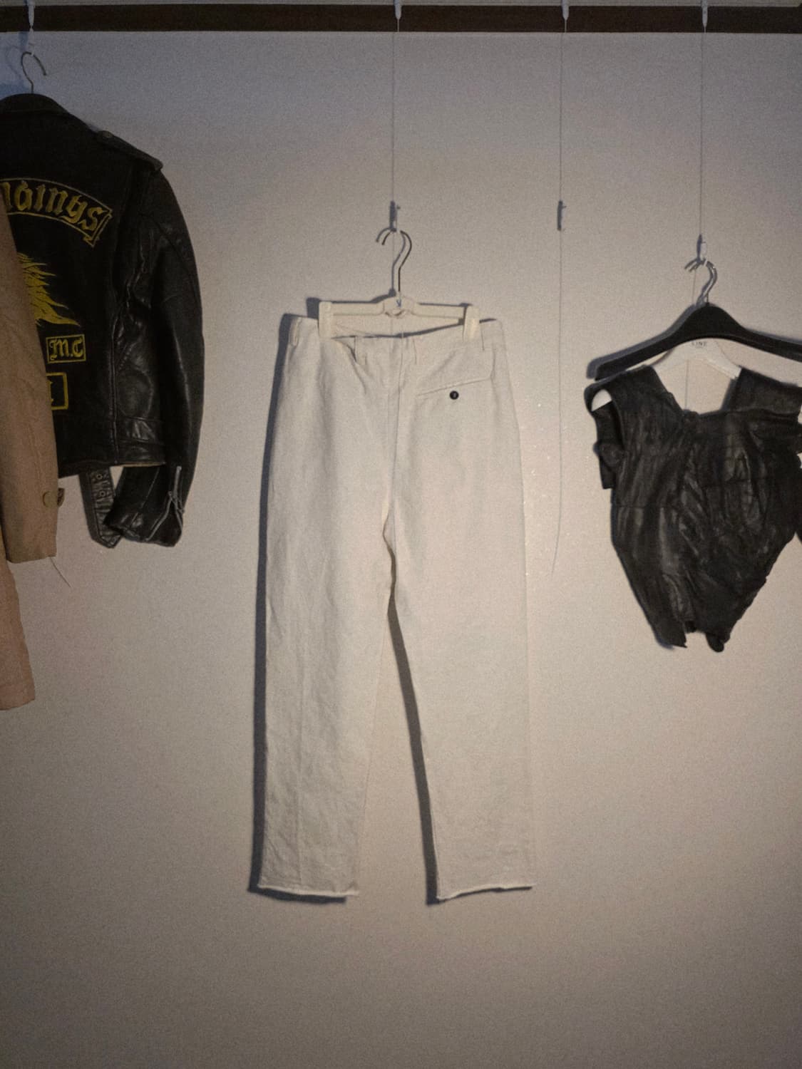 BLESS N°? 
White pintuck pants 상품이미지4