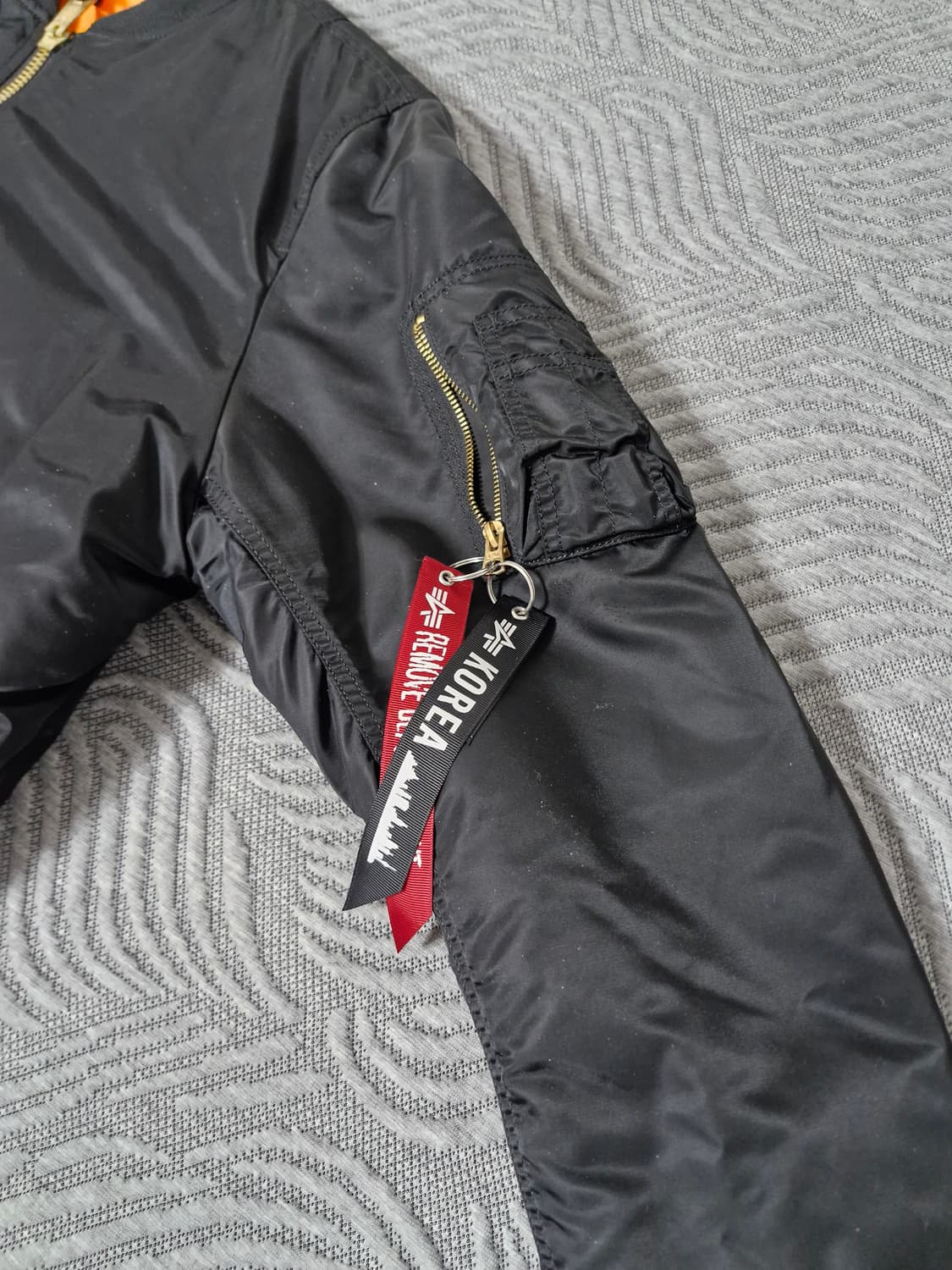 알파인더스트리  MA-1 FLIGHT JACKET 상품이미지2