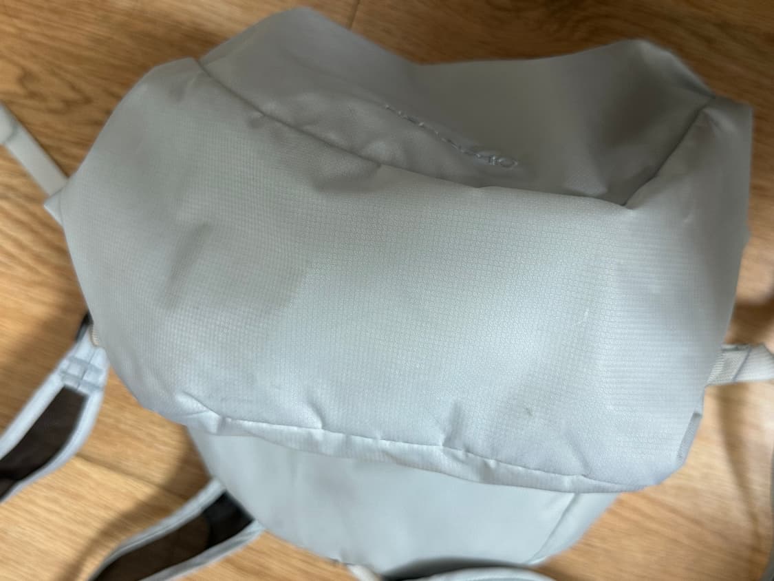 아크테릭스 헬리아드10 백팩 데이브레이크 그래파이트 상품이미지6