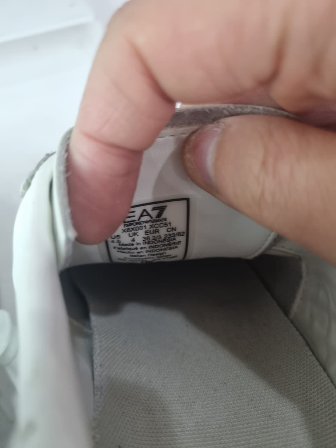 230 엠포리오아르마니 스니커즈 상품이미지6