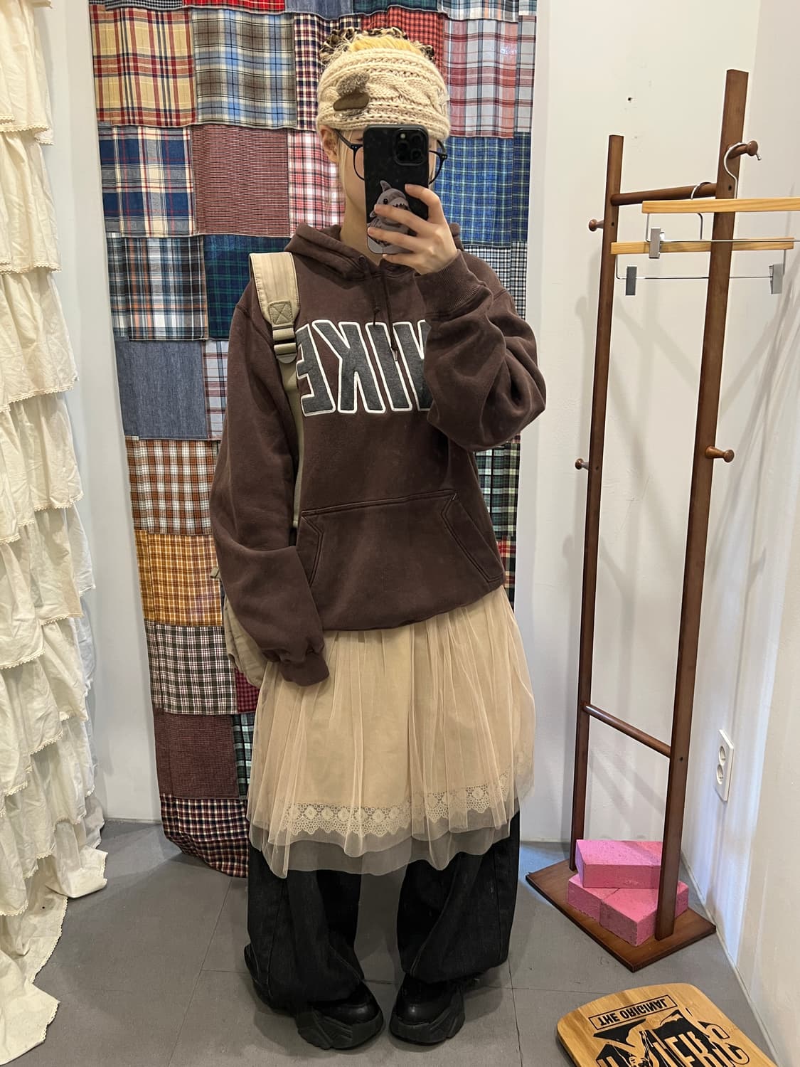 나이키 브라운 로고 후드티 상품이미지5