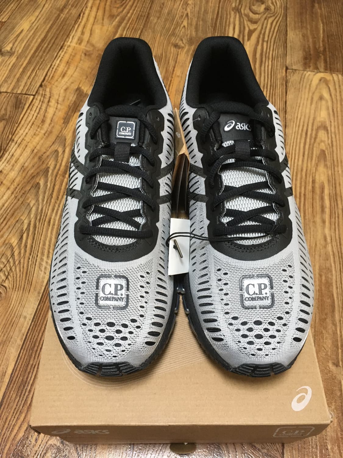 아식스 씨피컴퍼니 젤 퀸텀360 실버 판매합니다 상품이미지2