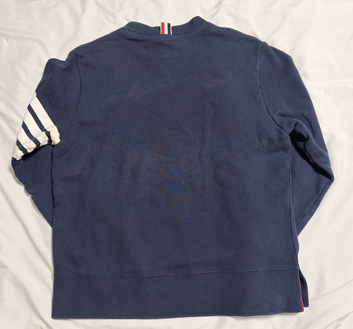 톰브라운 네이비 사선 맨투맨 [4] 상품이미지2