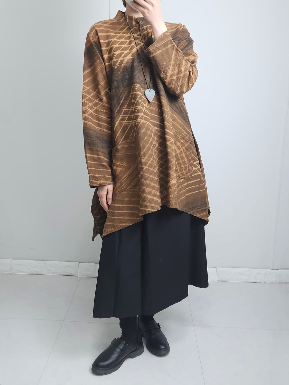 언발 패턴 롱 블라우스 상품이미지4