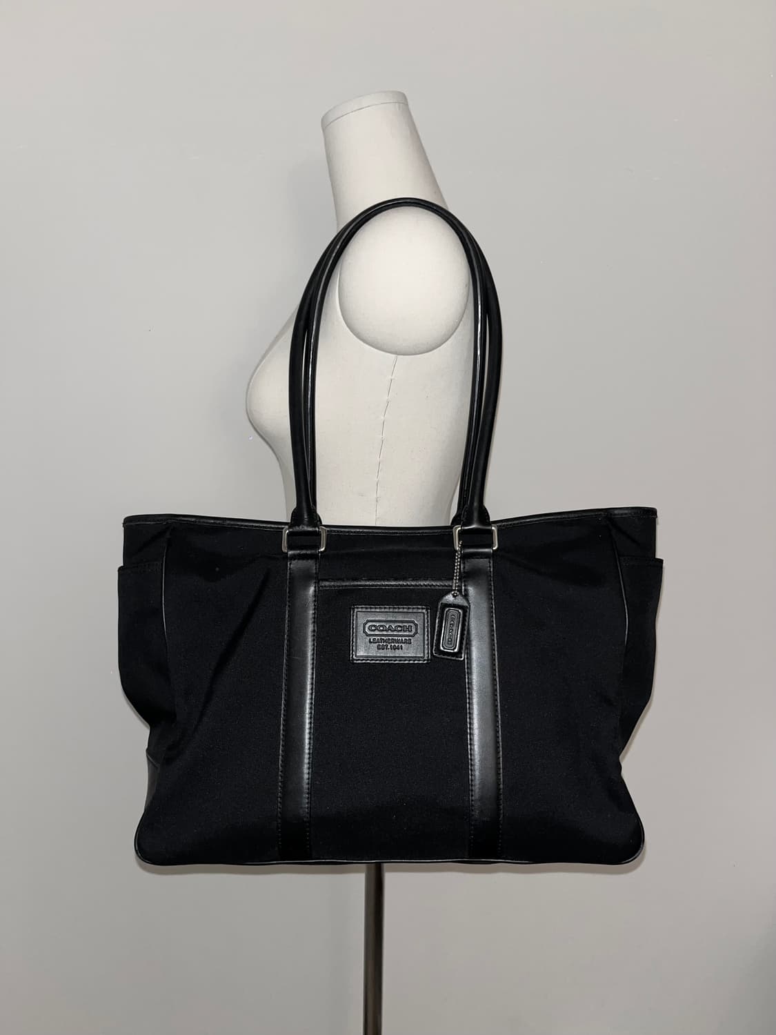 📦 Coach Signature Allblack Shoulder Bag 상품이미지1