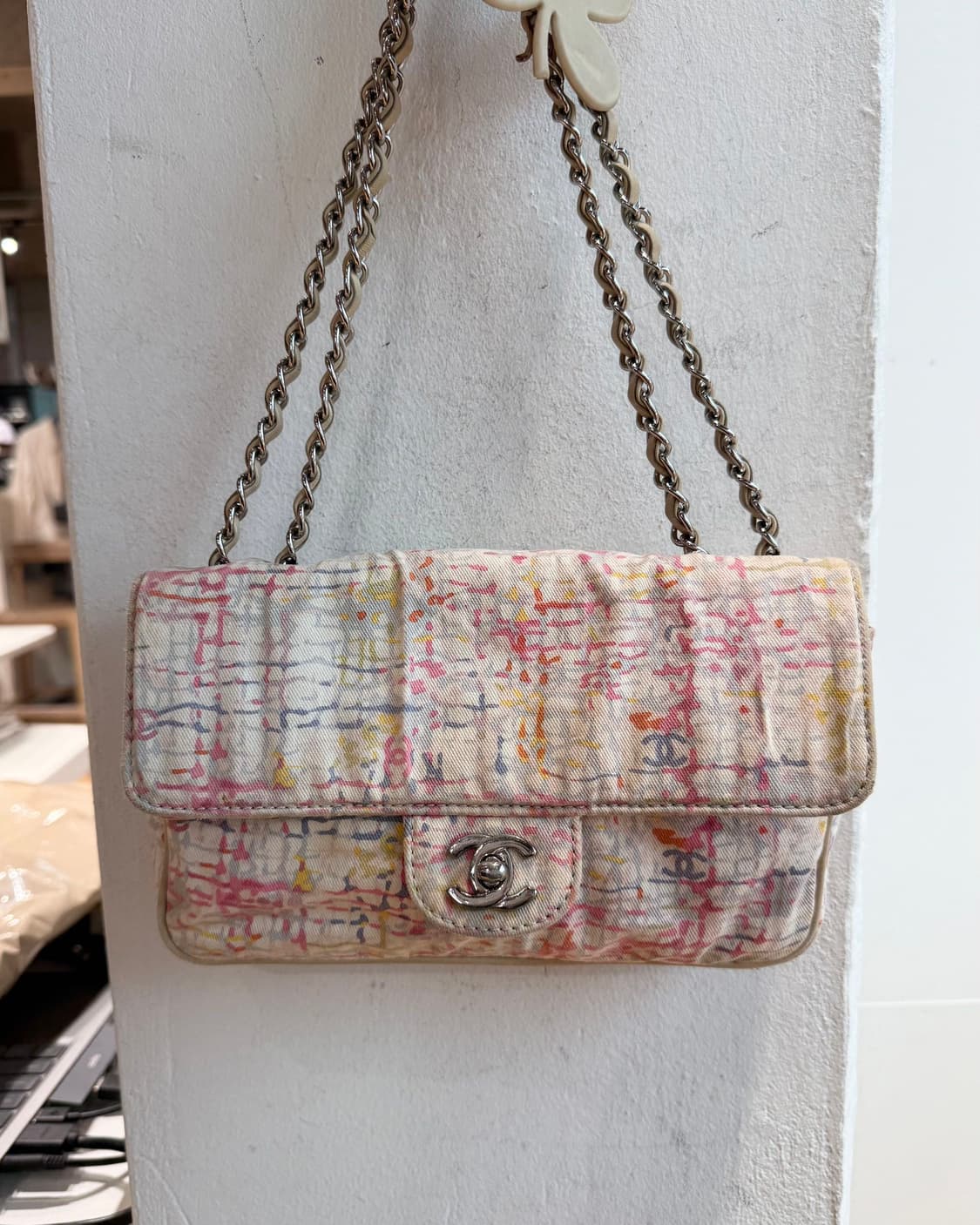 샤넬 05 럭키 참 포셰트 체인 숄더백  상품이미지3