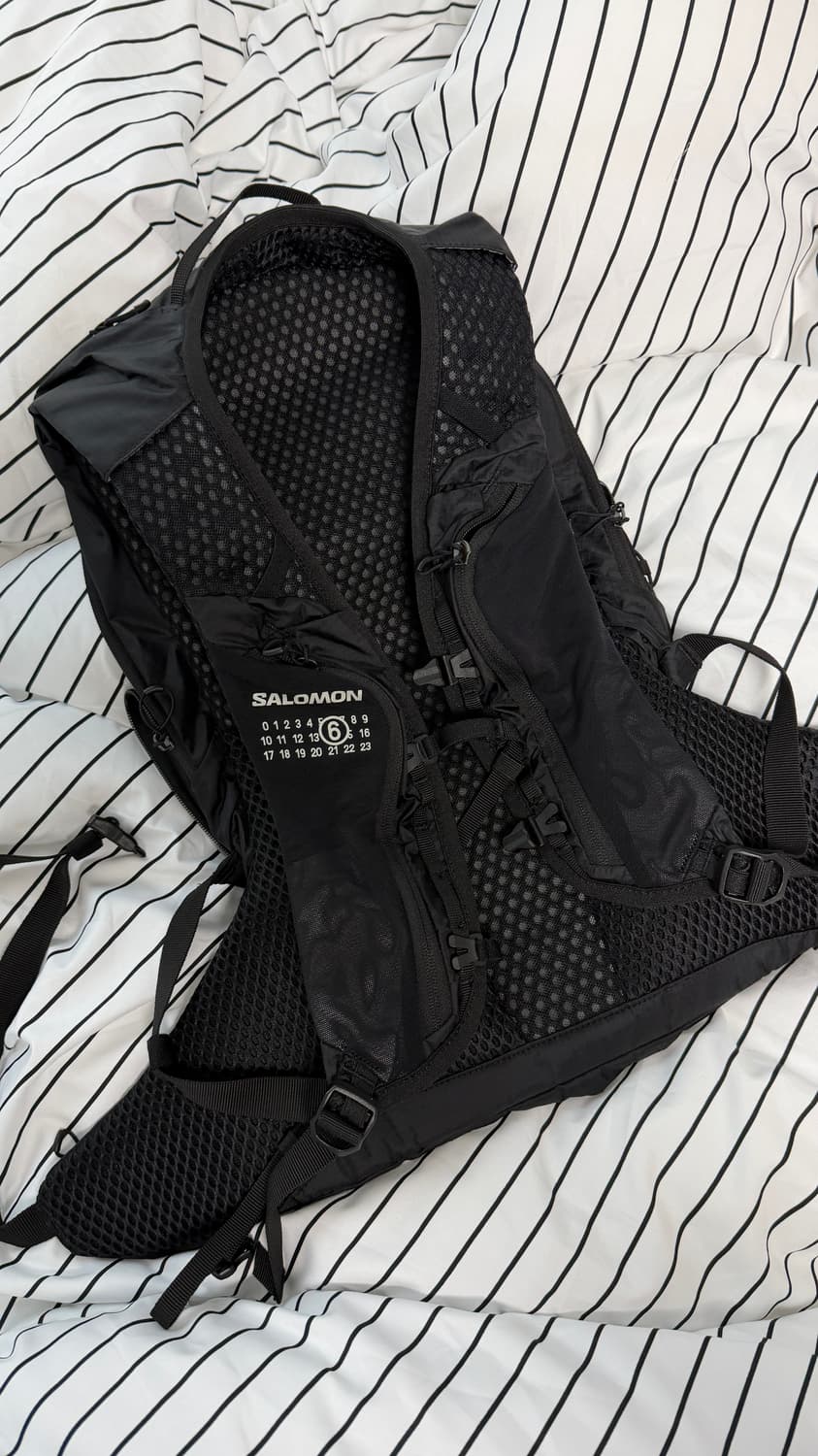 살로몬 x MM6 메종마르지엘라 XT-15 백팩 상품이미지2