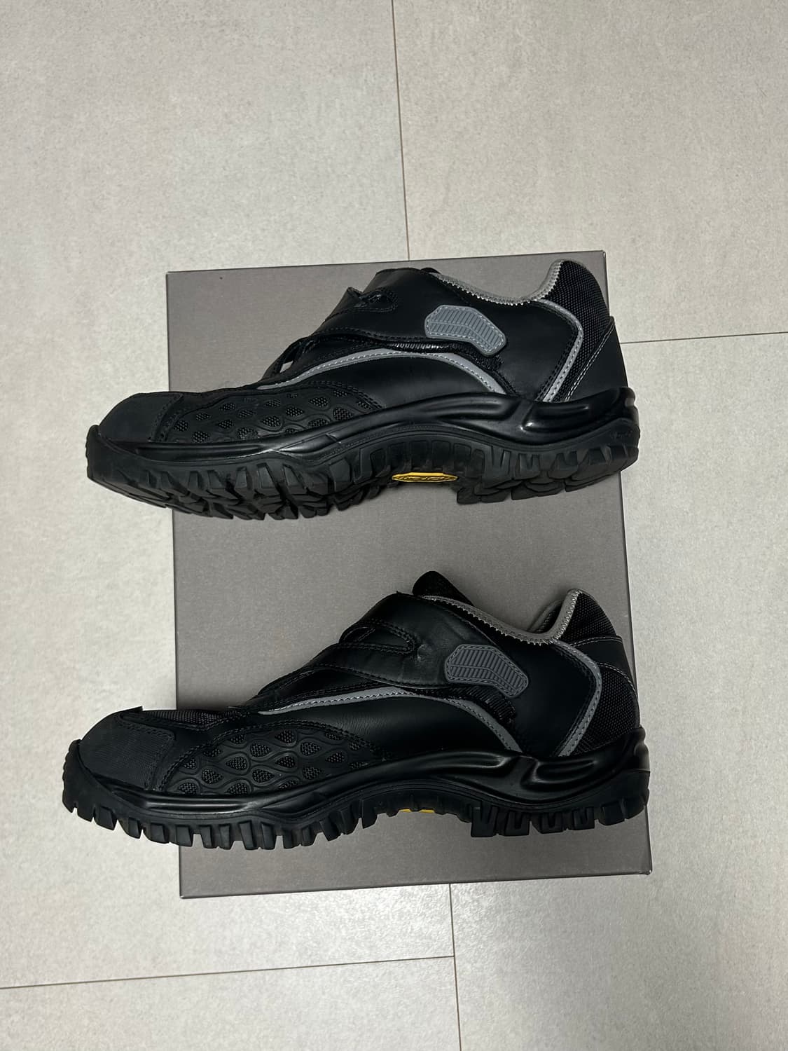 41) 키코코스타디노브 하크만 카본 블랙 상품이미지3