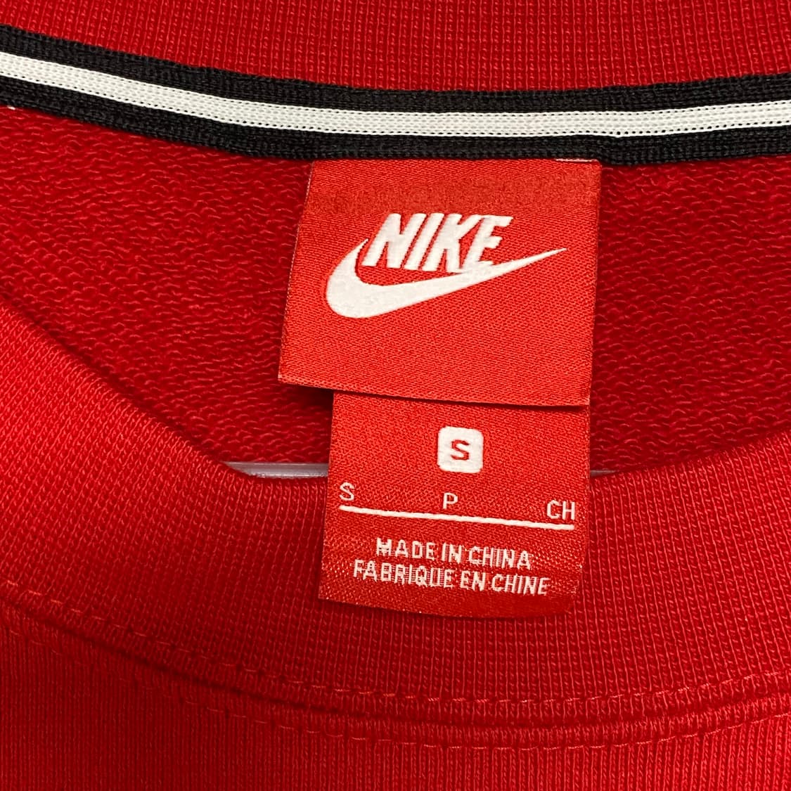 나이키 NSW FUTURA 맨투맨 레드 S 상품이미지4
