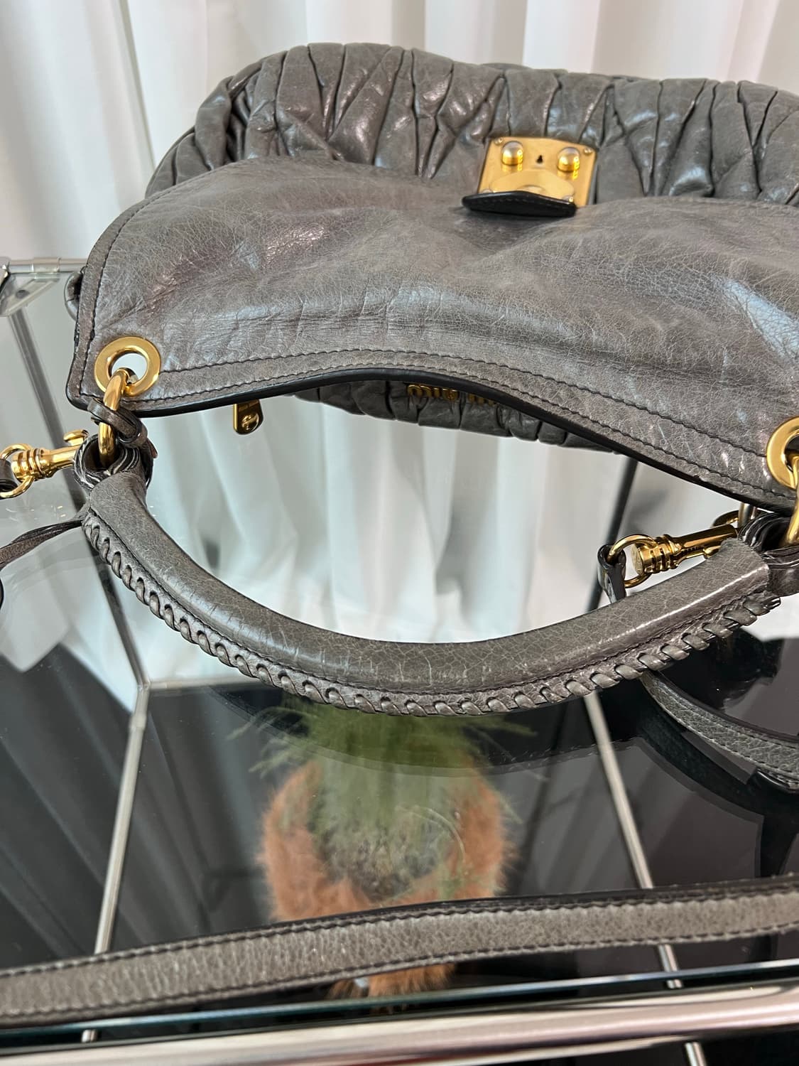 미우미우 투웨이 마테라쎄 숄더백 상품이미지9