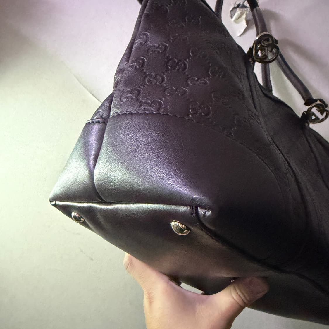 구찌 씨마 엠보 러블리 토트 다크브라운 상품이미지6