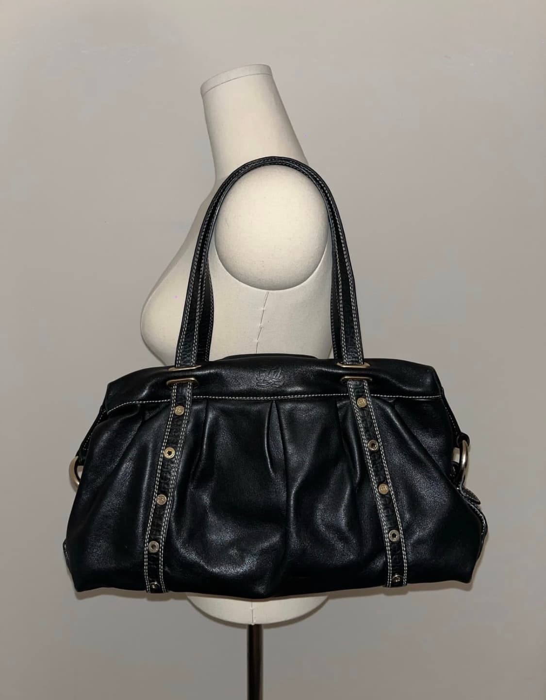 루이가또즈 블랙 숄더백 상품이미지1