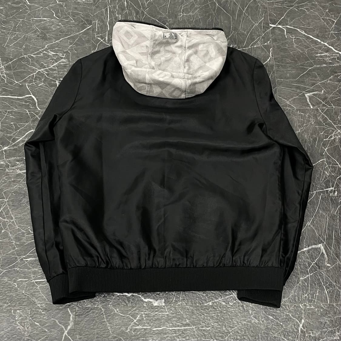 XL MLB 화이트삭스 비대칭 배색 후드 바람막이 상품이미지7