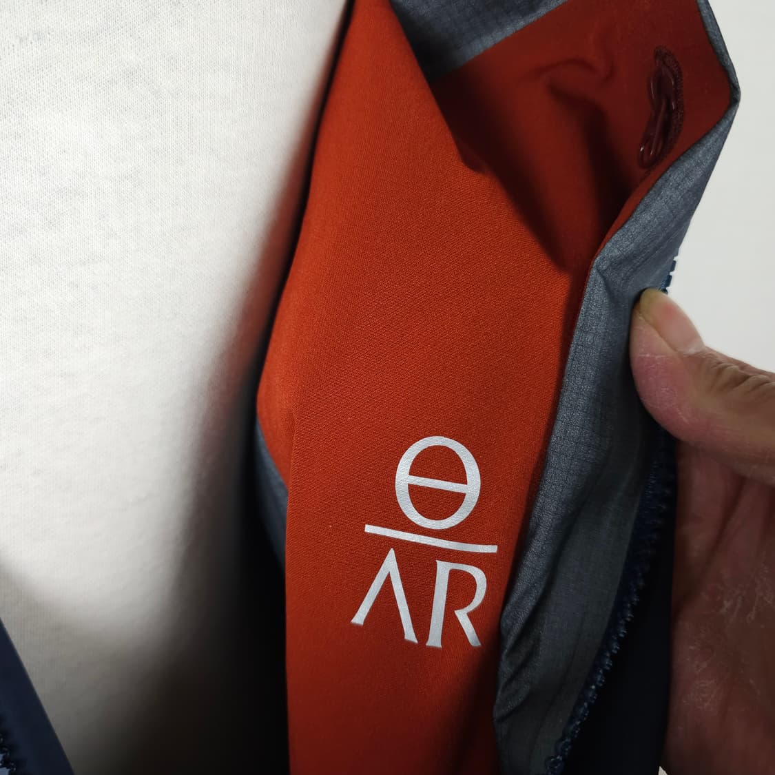 아크테릭스 바람막이점퍼 남자105사이즈  상품이미지6