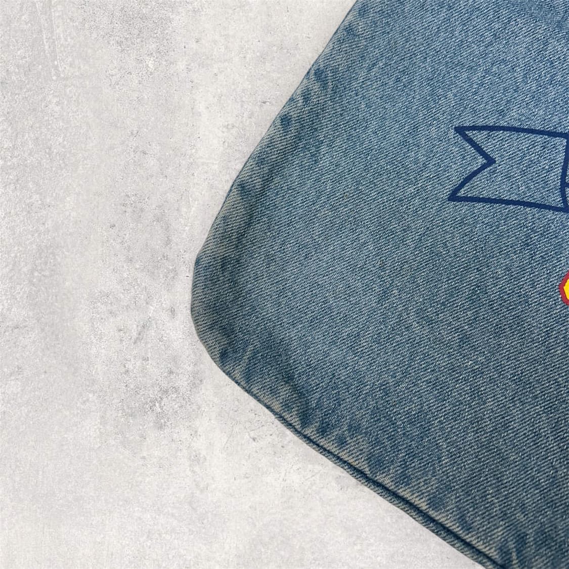 게스 진 라이트 워시 빈티지 데님 토트백 (B309) 상품이미지7