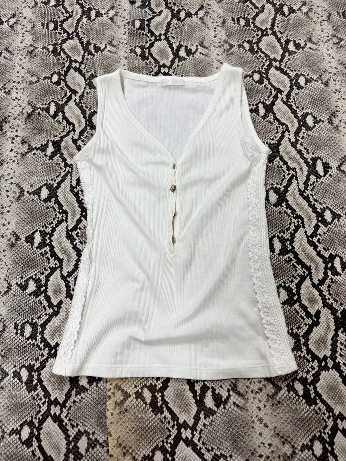 “Vintage” White Lace Detail Slim Fit Sle 상품이미지1