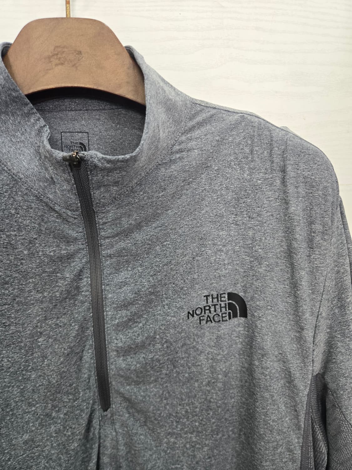 M,95) THE NORTH FACE 노스페이스 반팔티셔츠! 그레이&블랙 상품이미지3