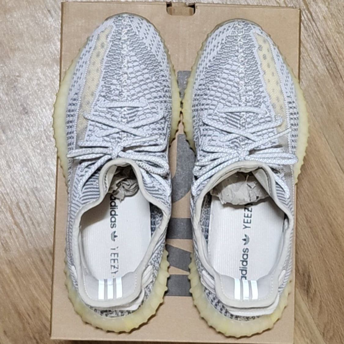 아디다스 280 이지부스트 스태틱 350V2 상품이미지4