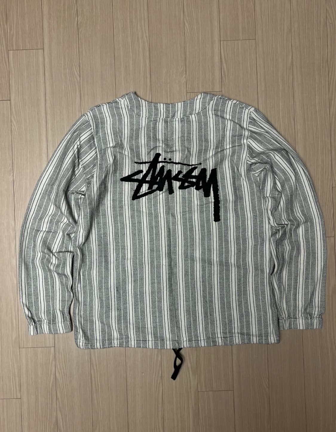 코쿤 착용 스투시 헨리넥 맨투맨 스웨터 아노락 티셔츠 m 코드쿤스트 상품이미지4