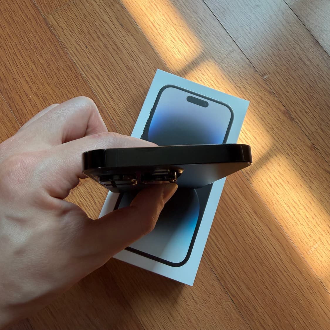 아이폰 14pro 스페이스블랙 상품이미지6