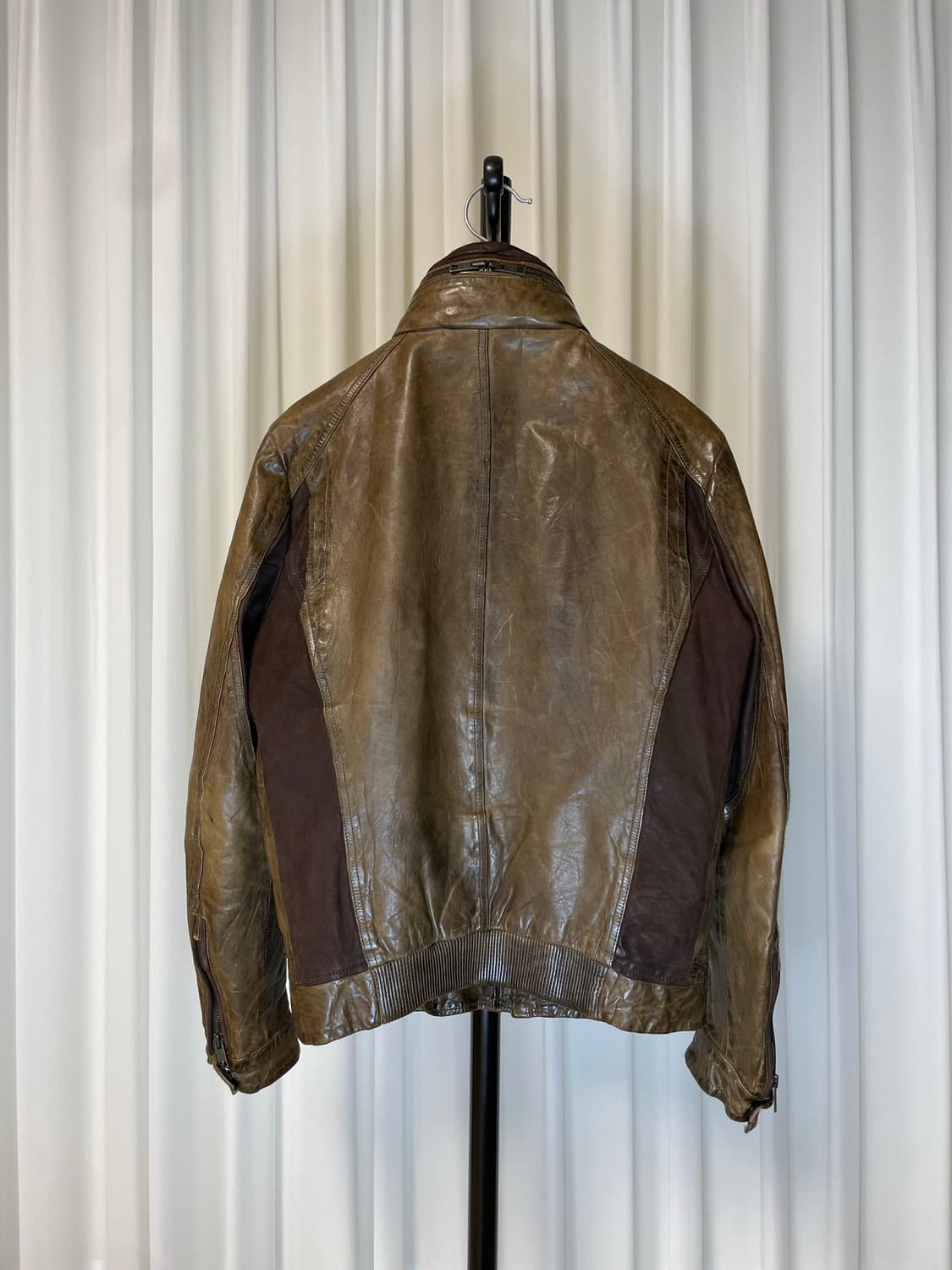 솔리드 옴므 올드 램스킨 레더 자켓 상품이미지2