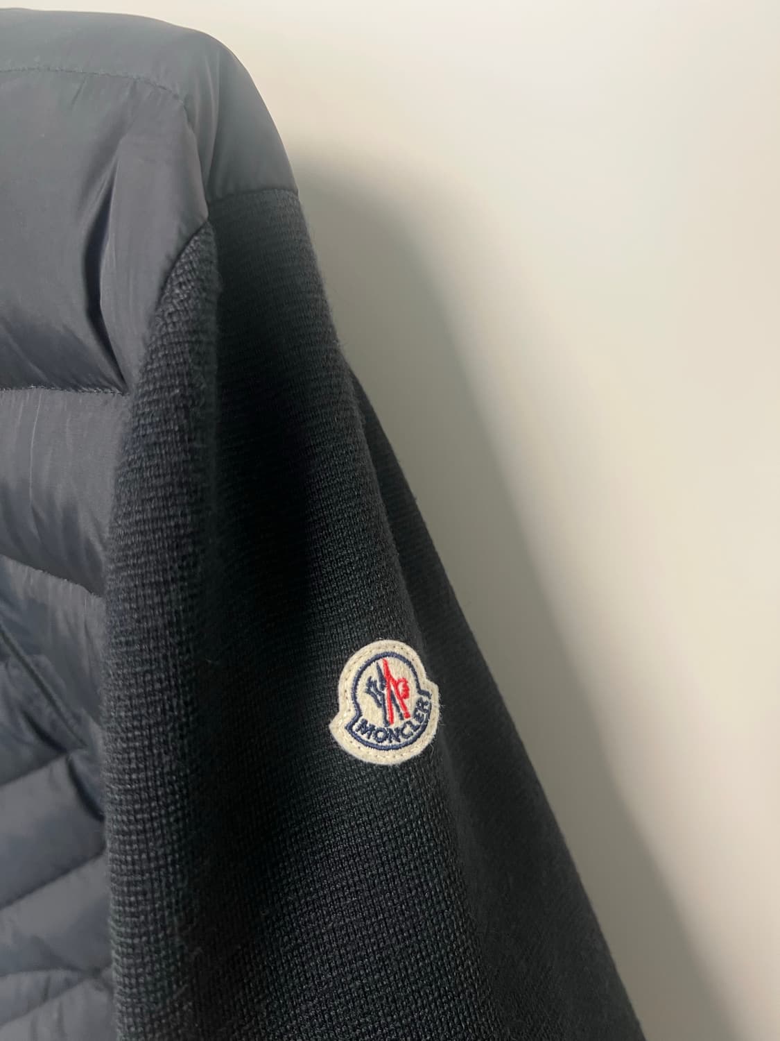 23FW 몽클레어 니트패딩 상품이미지3