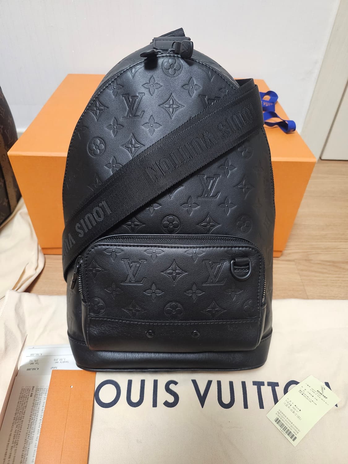 루이비통 쉐도우 올레더 모노그램 레이서 슬링백 크로스백 상품이미지4