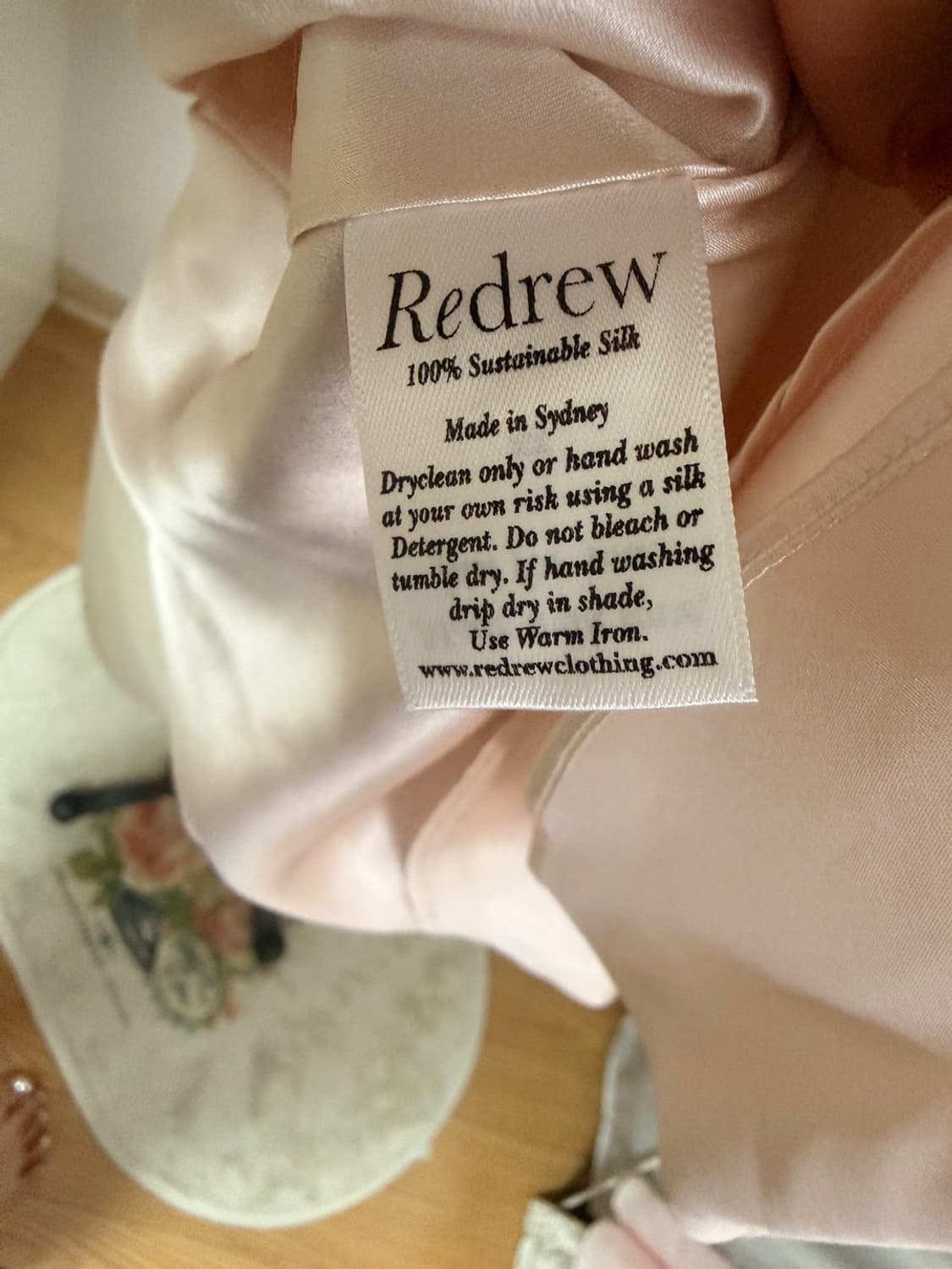 Redrew clothing 카울넥 미니 백리스 실크 드레스 여름원피스 상품이미지9