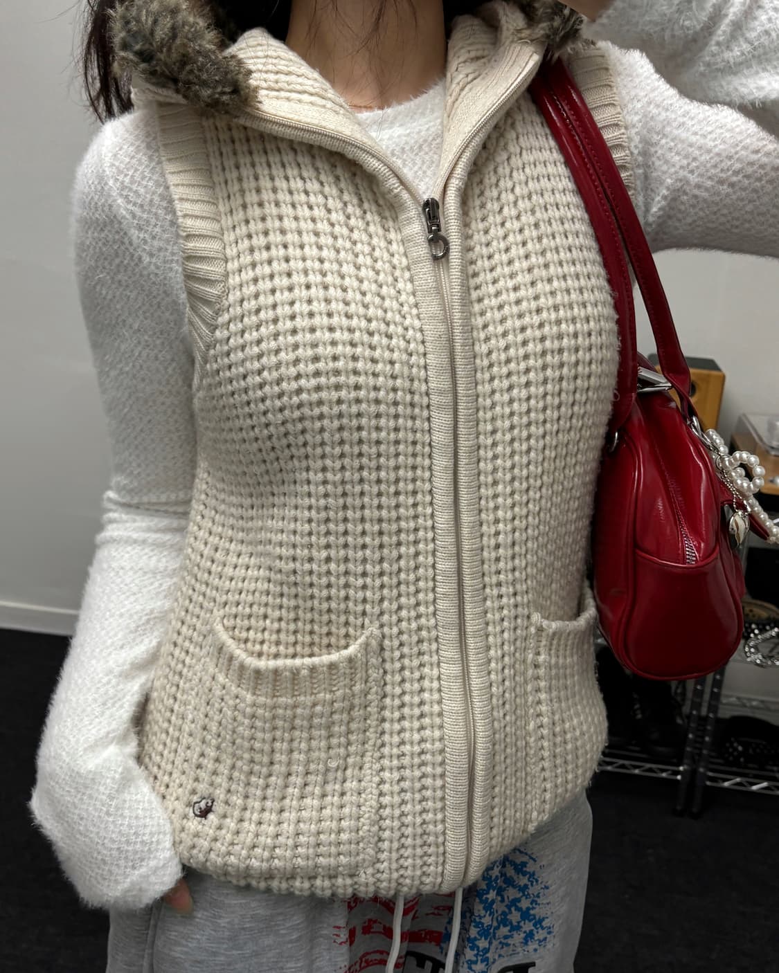 올드 빈티지 퍼 후드 니트 조끼 집업 아이보리 상품이미지3