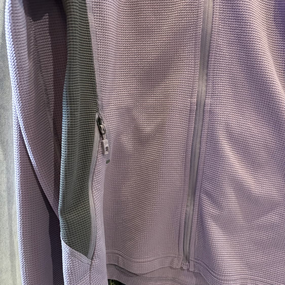 노스페이스 라벤더 그레이 미드레이어  상품이미지4