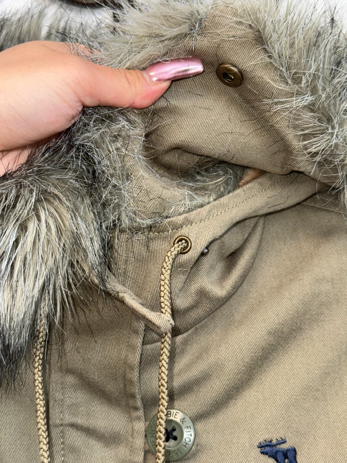 Abercrombie khaki faux fur bomber jacket 상품이미지10