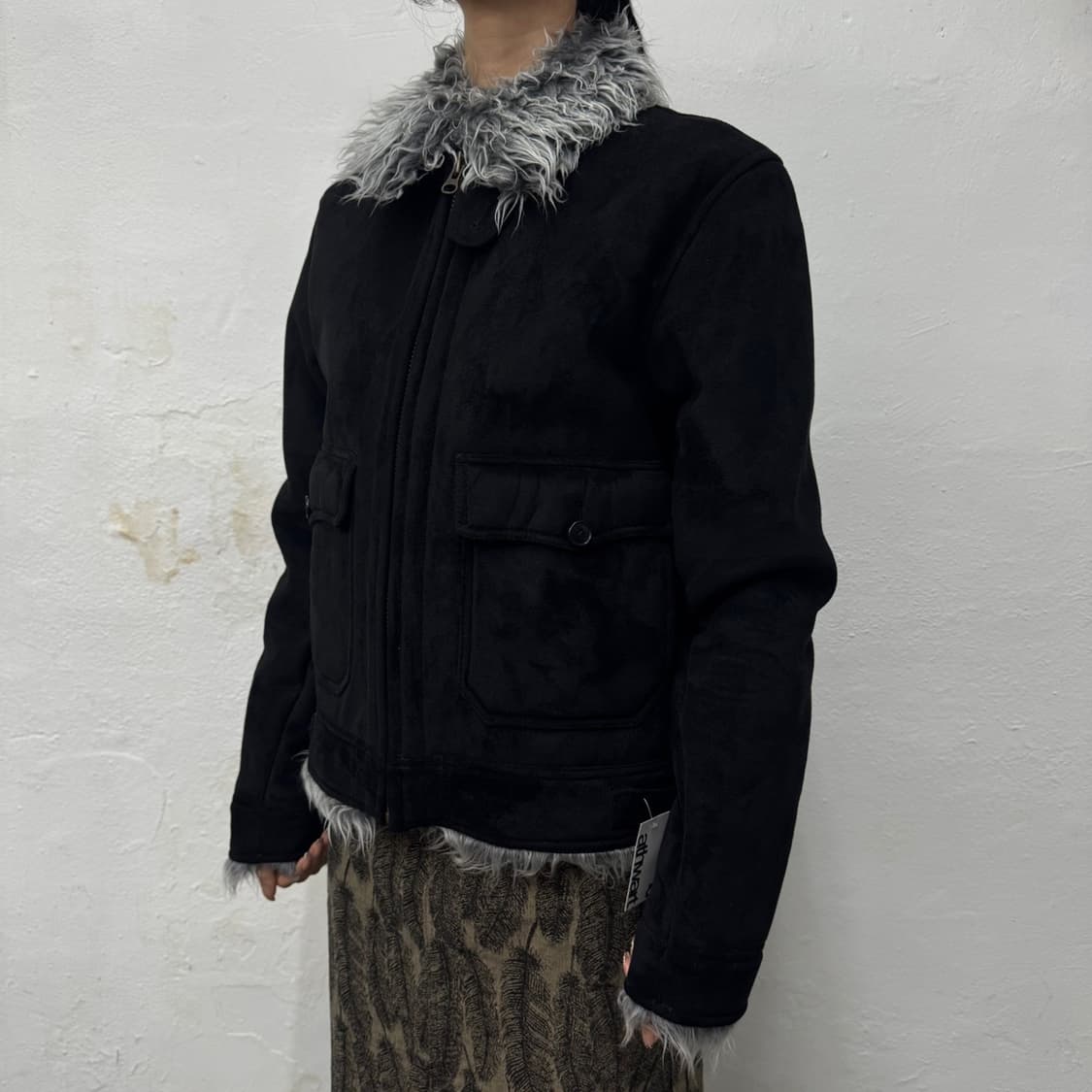 빔즈(BEAMS) 블랙컬러 아크릴 폴리 혼방 폭스 퍼 몰스킨 쇼트 자켓 상품이미지1