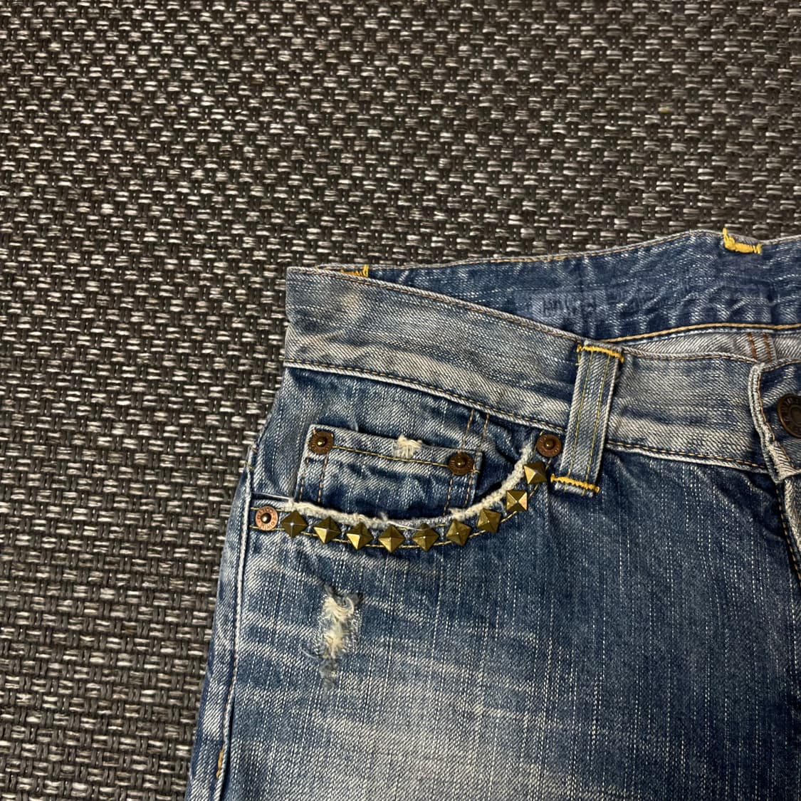 (29) 에드윈 중청 데미지 스터드 데님 팬츠 상품이미지3