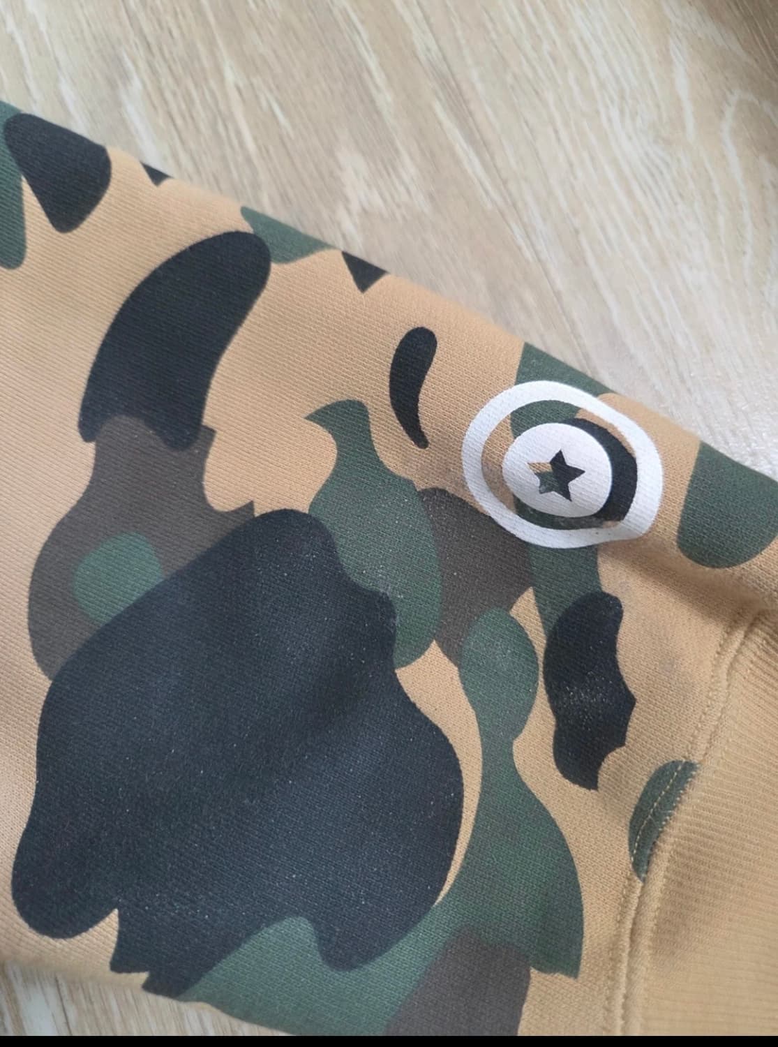 100%정품 베이프 샤크후드집업 황계 M 상품이미지3